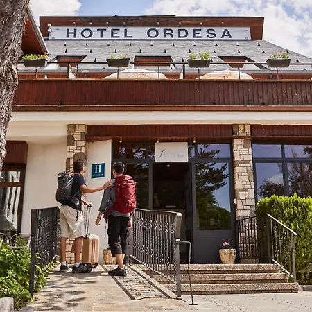 Hotel Ordesa De Silken 4*