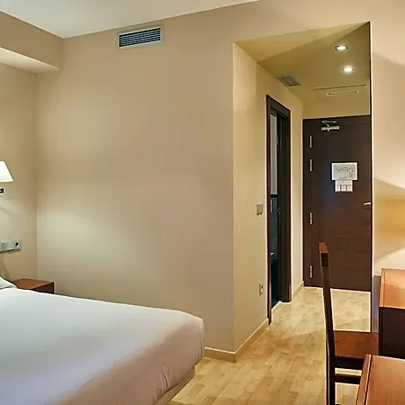 Silken Ordesa 4*