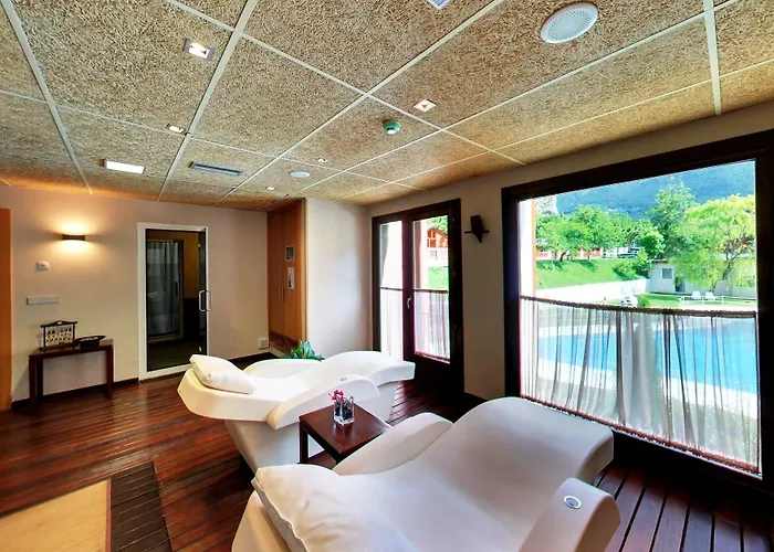 Silken Ordesa Отель Торла